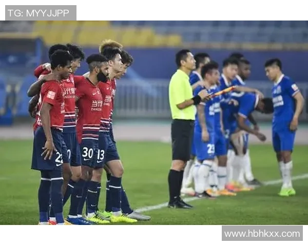 赛后分析：上海足球队与重庆足球队的速度对决全景回顾